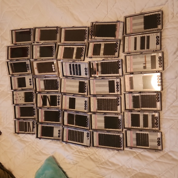 Eye Lash Extention lot of 36 (Premium Synthetic Mink) - Picture 6 of 8